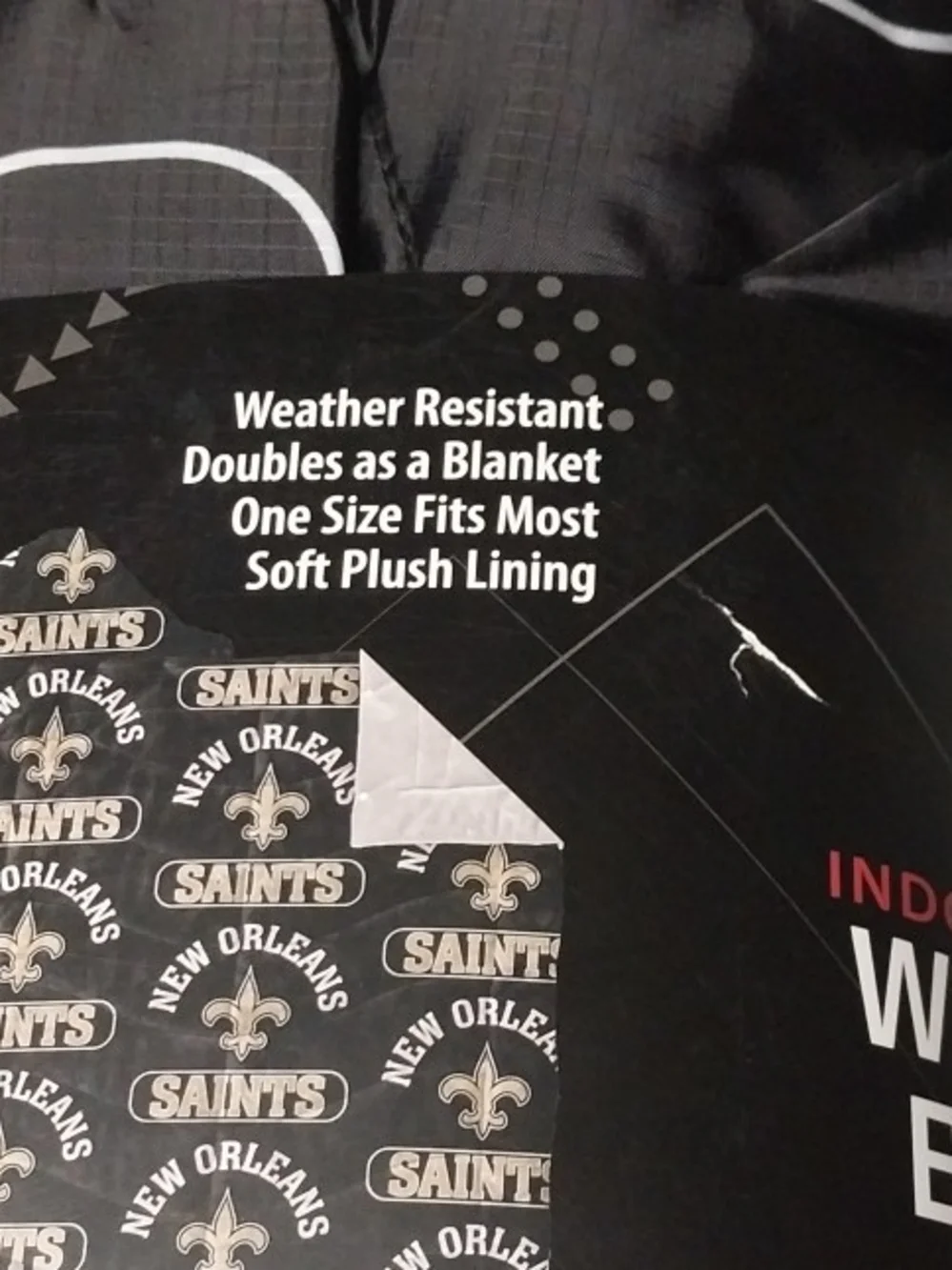New Orleans Saints Black Wearable /Blanket